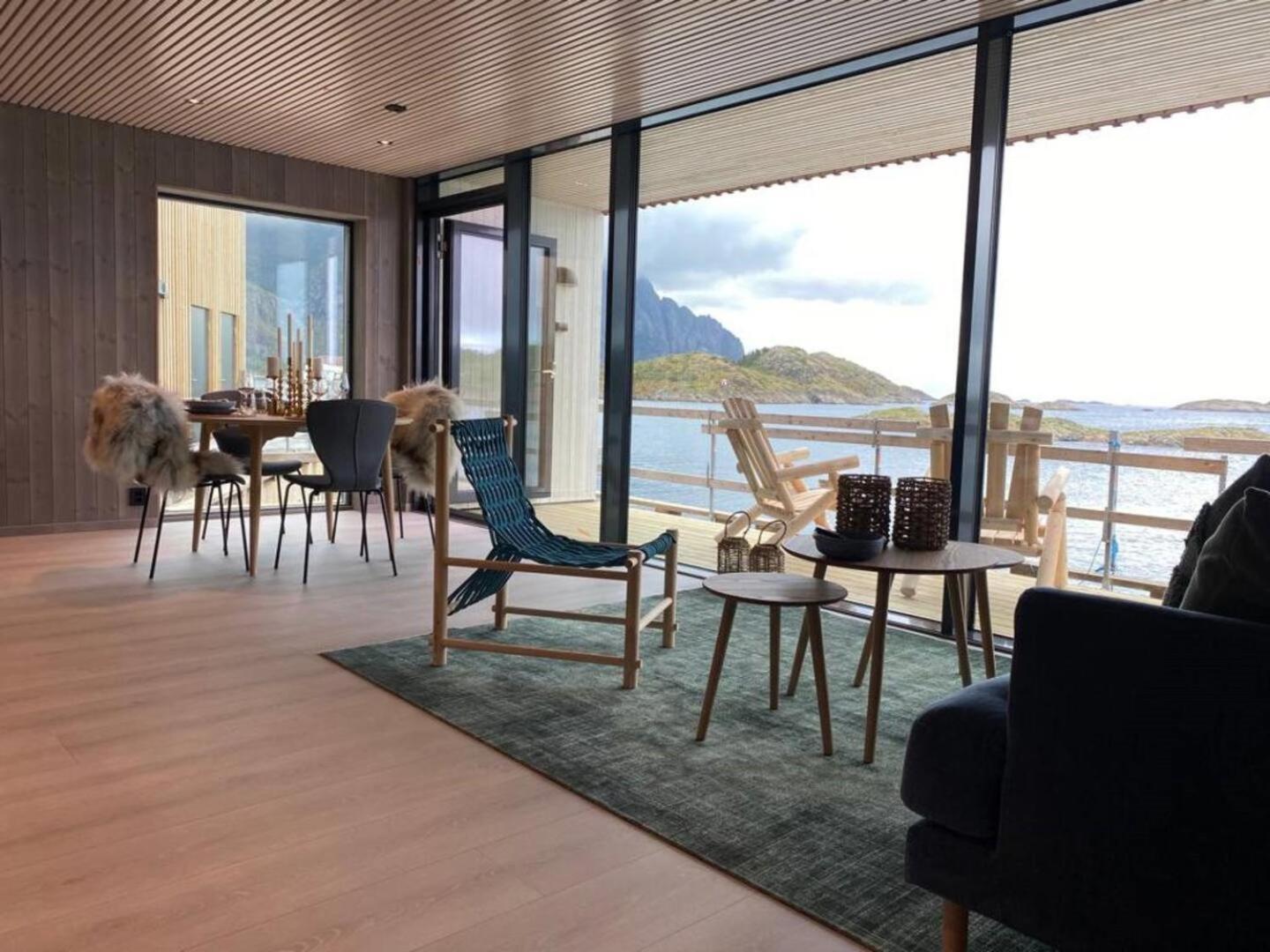 Waterfront Apartment With Panoramic Sea View Геннінґсвер Екстер'єр фото