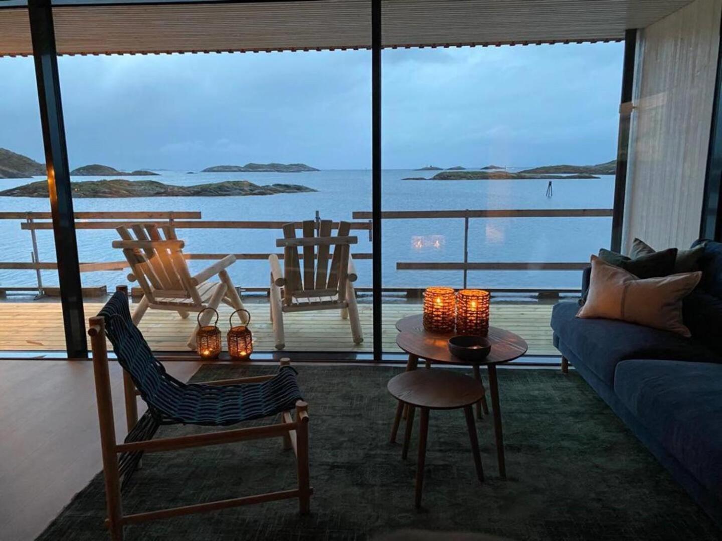 Waterfront Apartment With Panoramic Sea View Геннінґсвер Екстер'єр фото